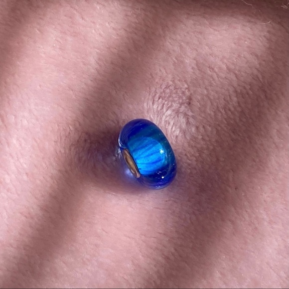 .925 Blue Sea Ocean Glass Bead Charm - Picture 3 of 6
